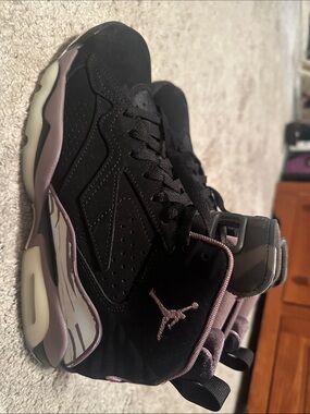 Jordan Black with Mauve Accent Retro Basketball Shoes